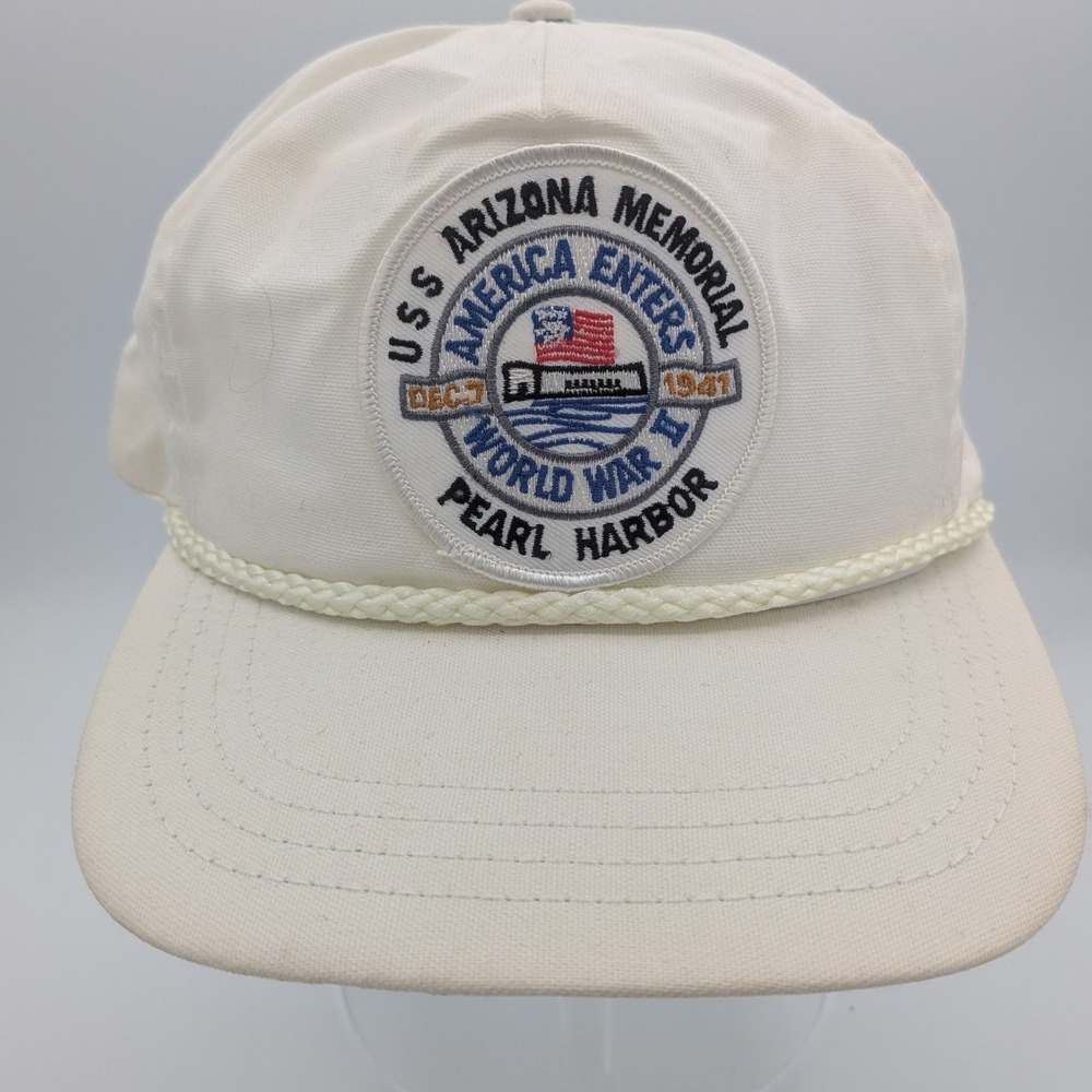 USS Arizona Memorial Pearl Harbor World War II Snapback‎ Cap Cream USA Vintage